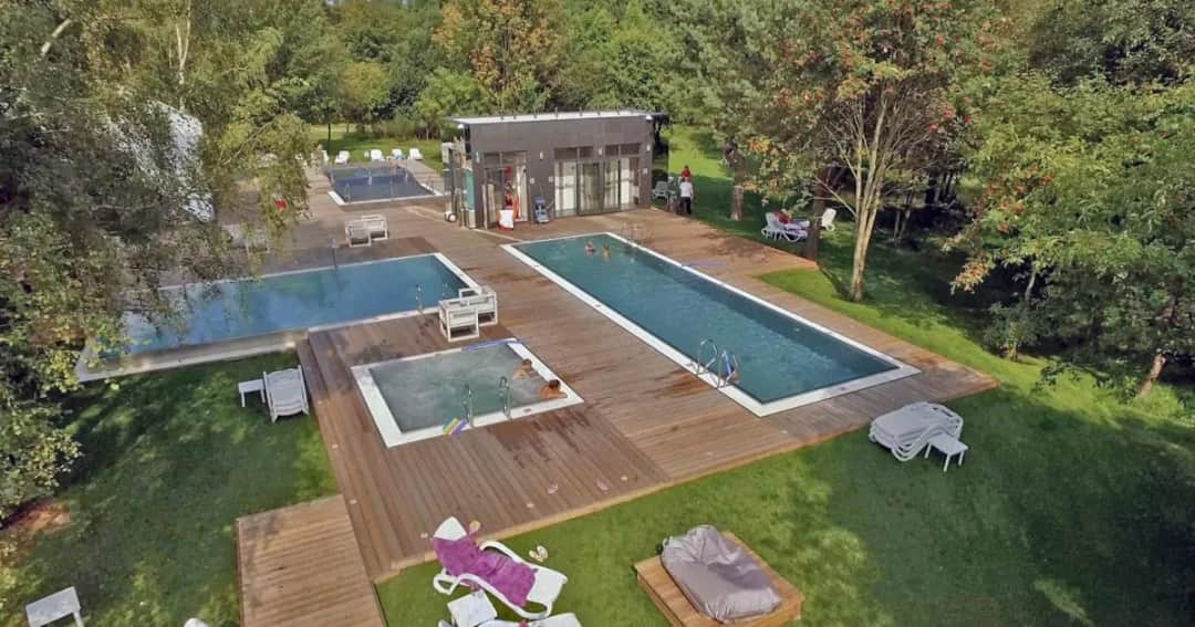 Co to jest hotel? Poznaj jego funkcje i usługi, które oferuje