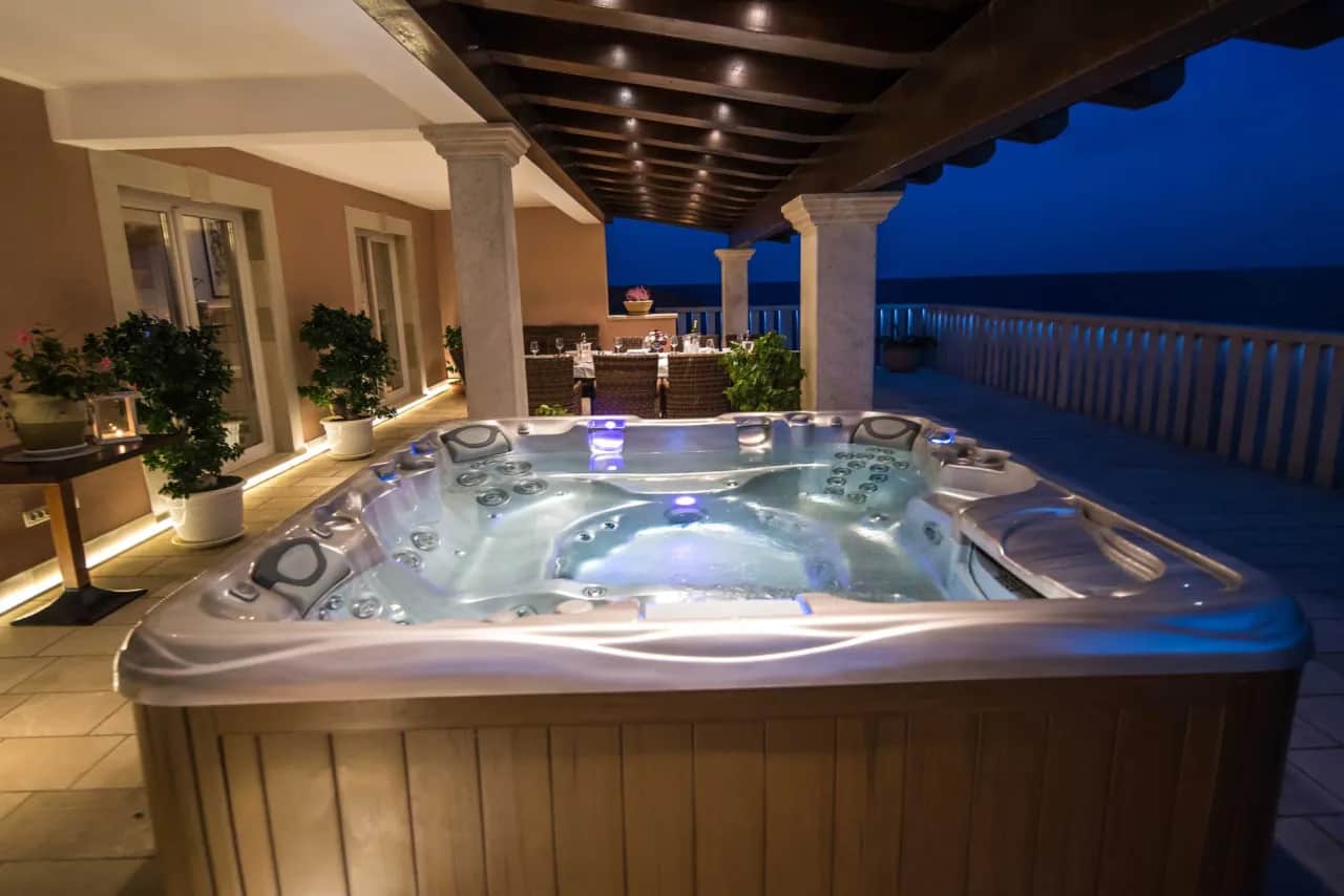 Victory Spa serwis - najlepsze wanny i kabiny do hydromasażu